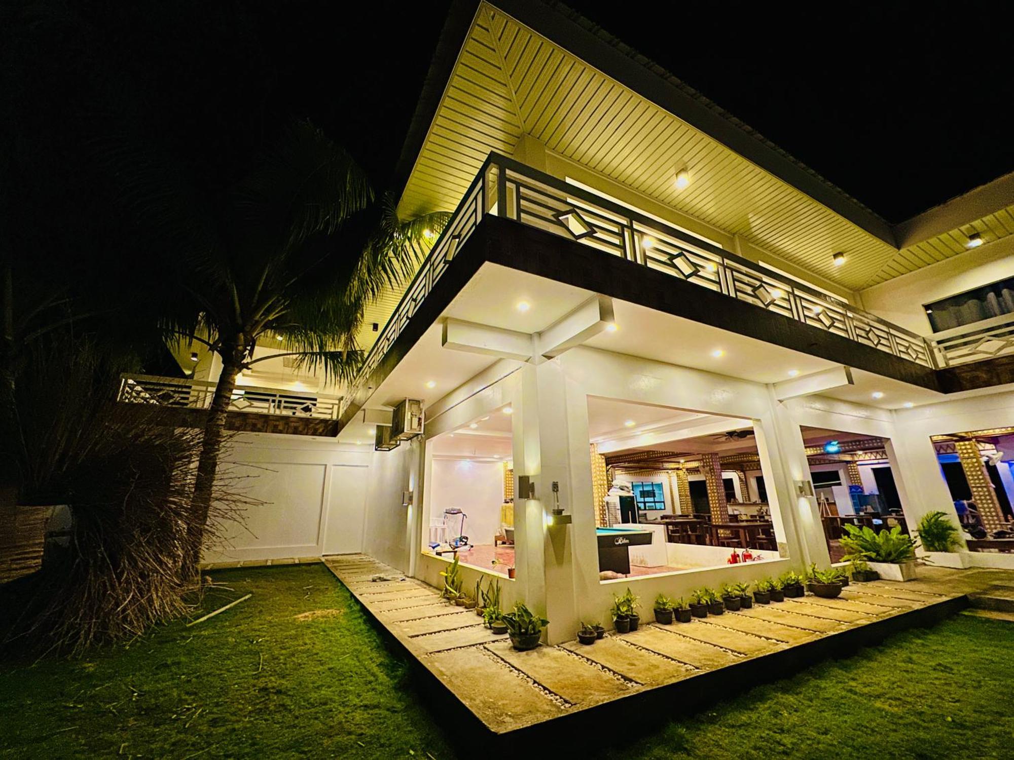 On Board Lifestyle Panglao Resort Buitenkant foto